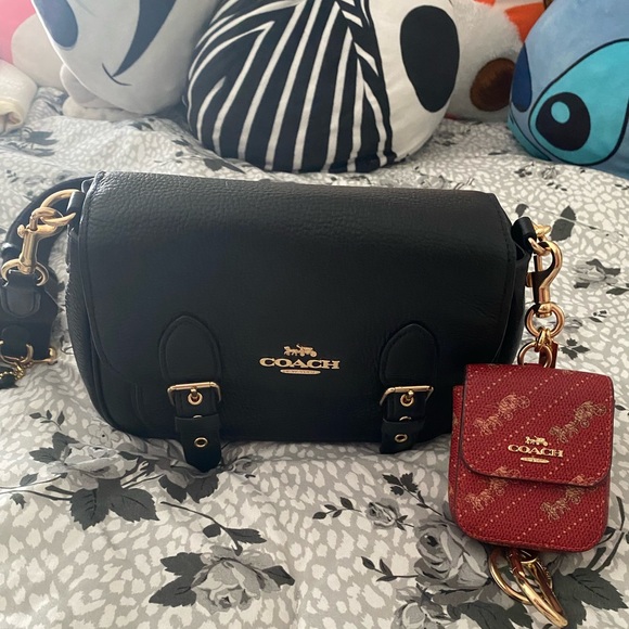 Coach crossbody and keychain - Picture 1 of 7